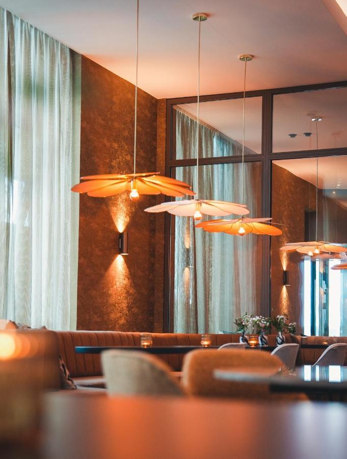 Van Der Valk Hotel Delft A4 Den Hoorn  Bagian luar foto